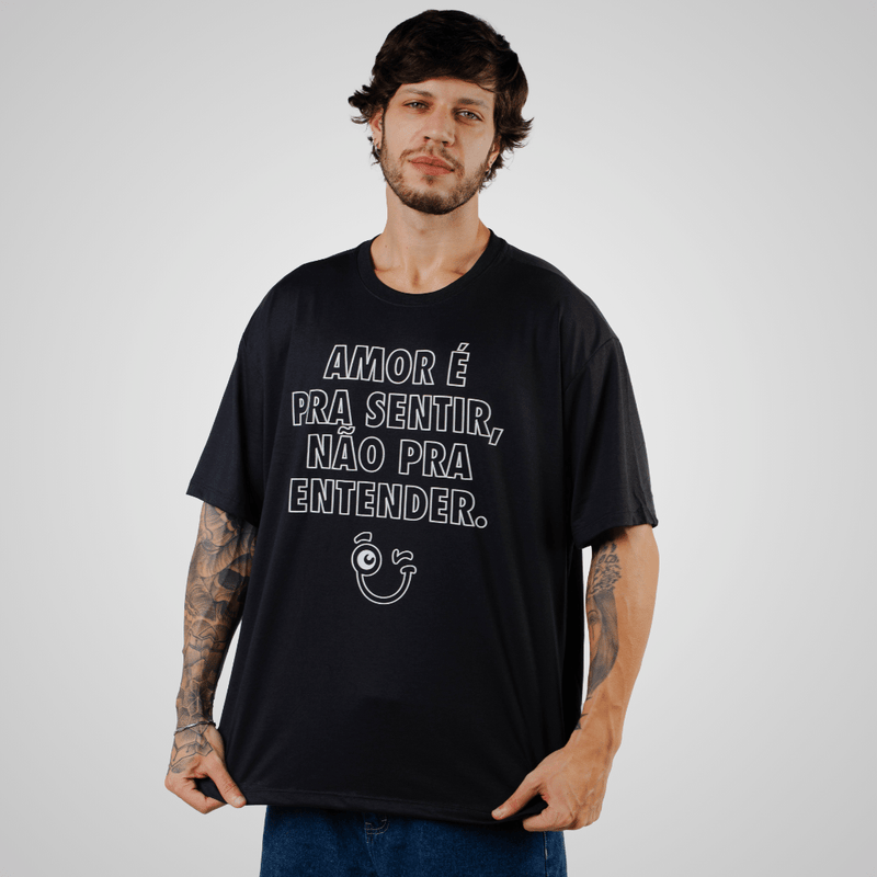 T-SHIRT AMOR É PRA SENTIR - PRETA