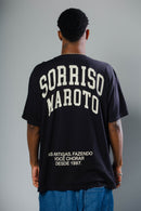 T-SHIRT SORRISO FAZENDO VOCÊ CHORAR DESDE 1997 PRETO
