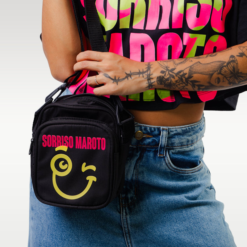 SHOULDER BAG - PRETA (LOGO)